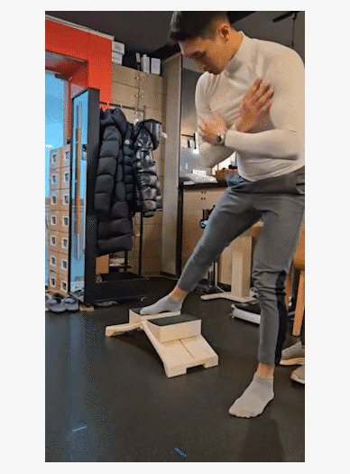 9531f7673e0e997ddb31b8bd50f811ff_1745844537_2867.gif
